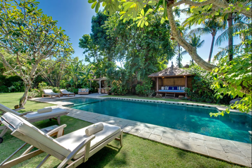 4 Bedroom Pool Villa in the Heart of Seminyak, Bali – sem36