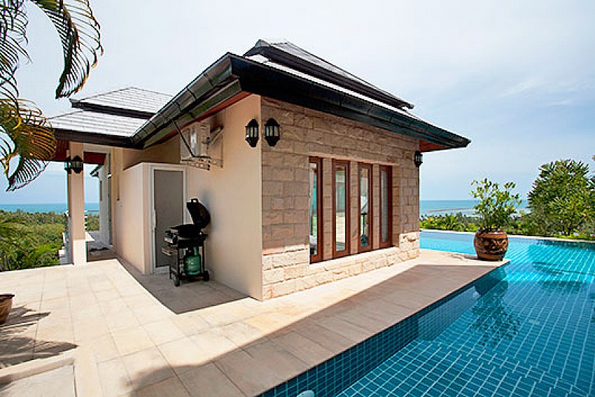 4 BEDROOM SEA VIEW LUXURY HOLIDAY VILLA IN SAMUI – LAM01